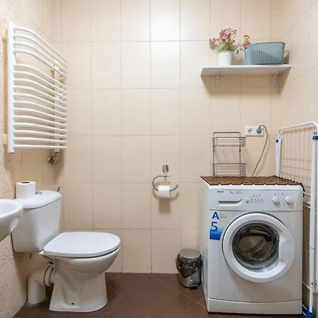 Orkana Spacious By Bookinghost