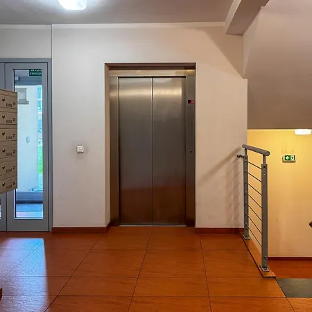 Orkana Spacious By Bookinghost *